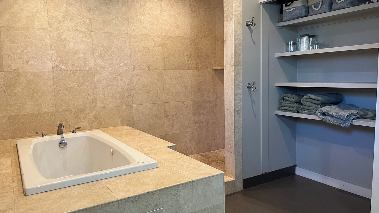 Photo of Bathroom in Laie