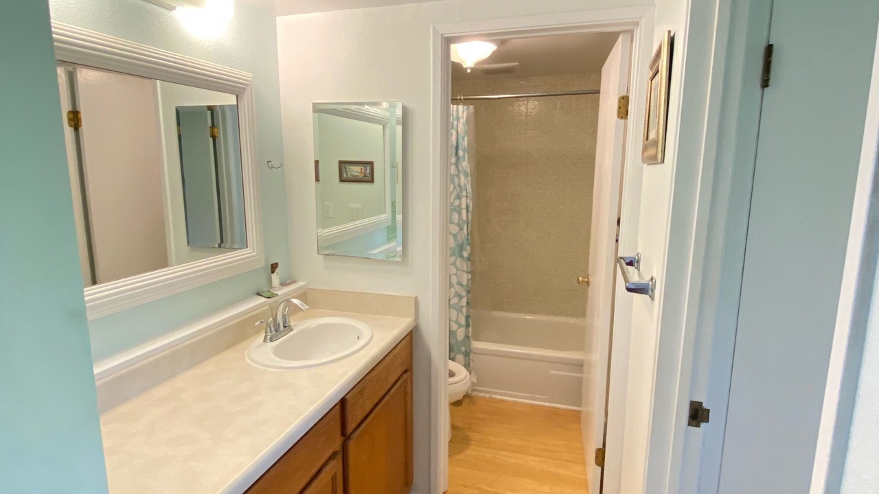Photo of Bathroom in Kaunakakai