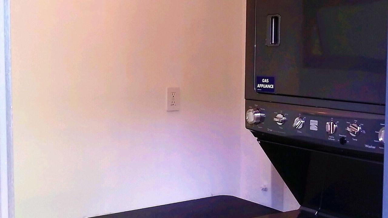 Photo of Bedroom in Makiki