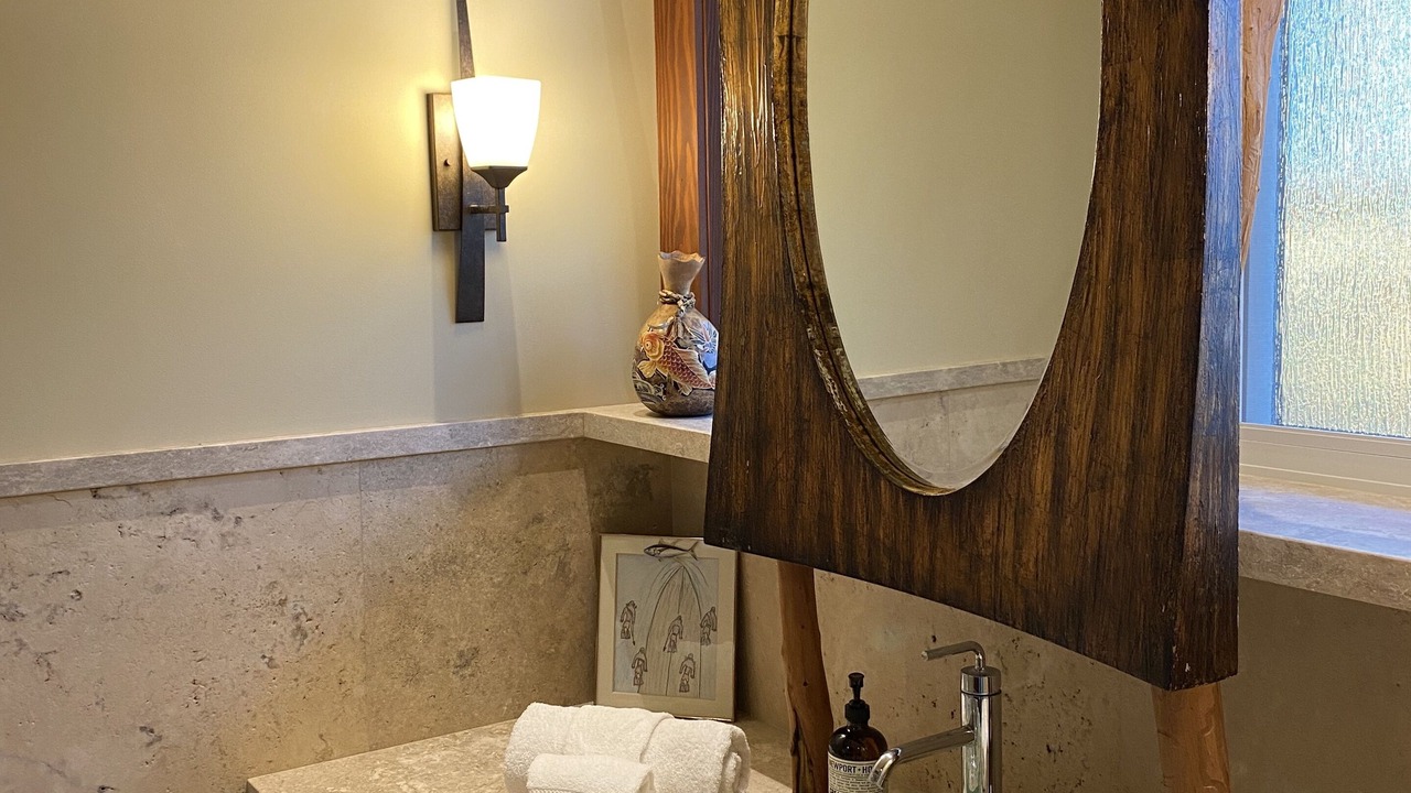 Photo of Bathroom in Kahaluu-Keauhou