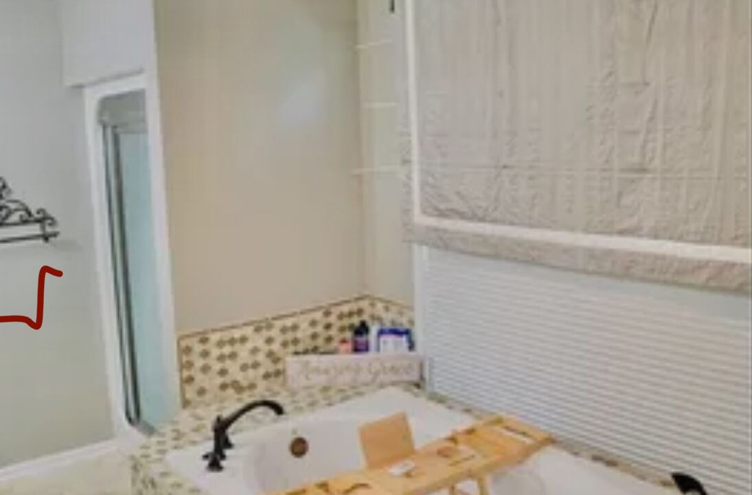 Photo of Bathroom in Douglas
