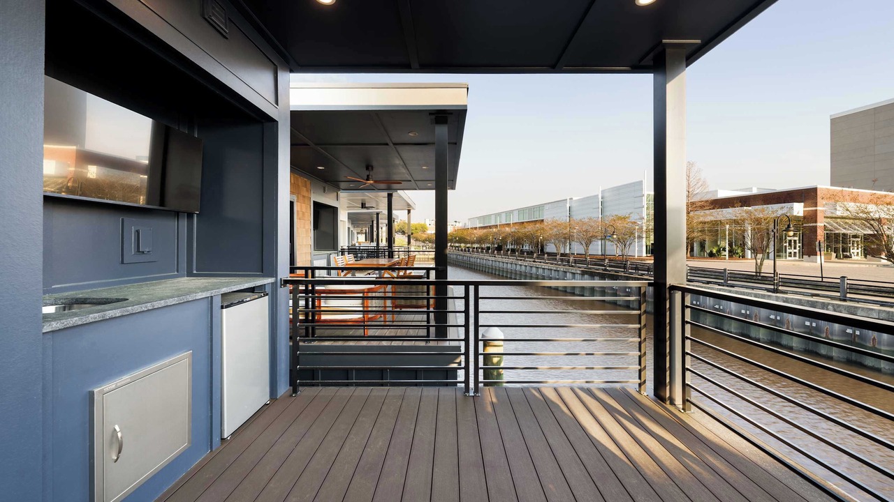 Photo of Outdoor in River District
