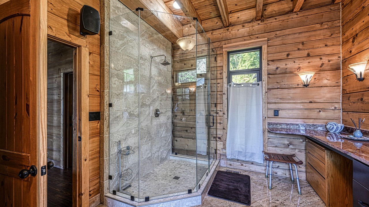 Photo of Bathroom in Mineral