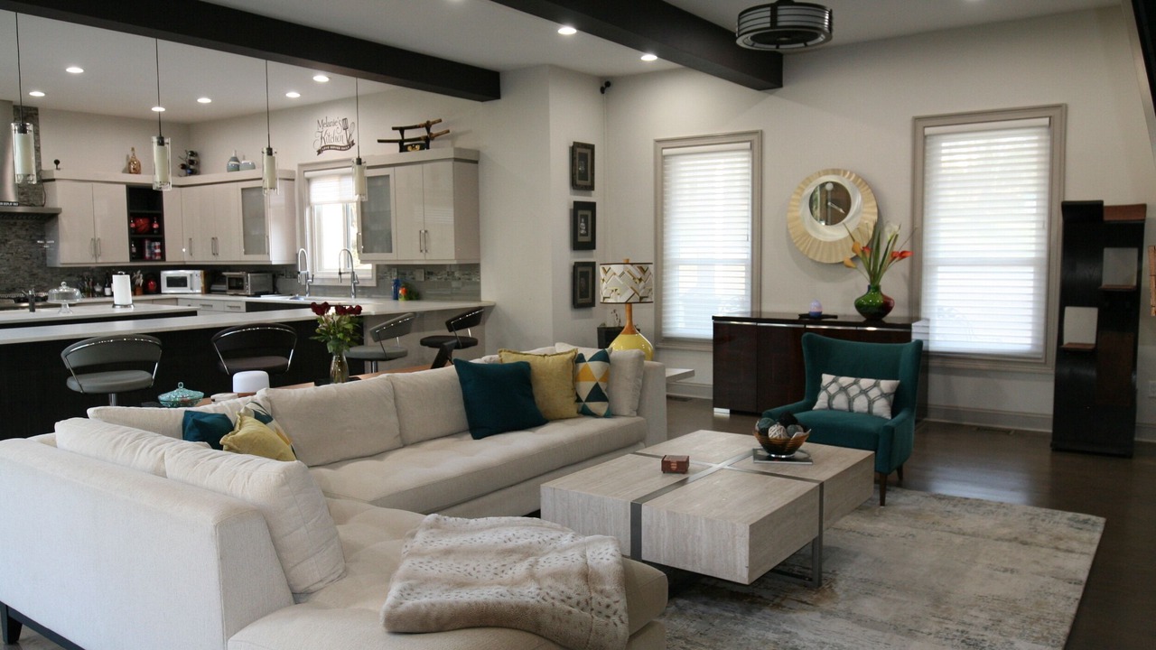 Photo of Livingroom in Lawrenceville