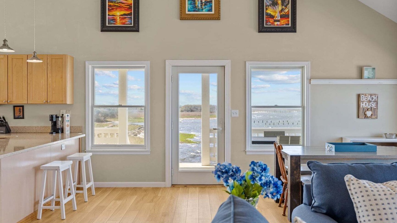 Photo of Livingroom in Avon