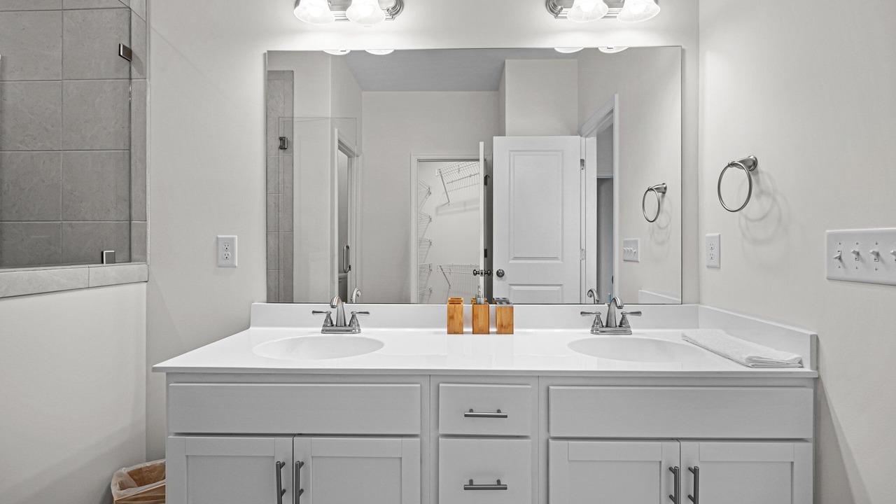 Photo of Bathroom in Cedar Point