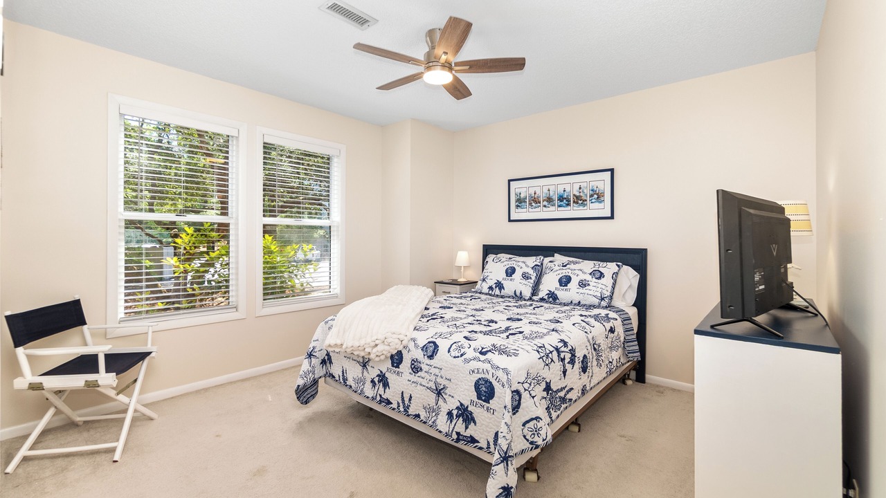 Photo of Bedroom in Colington