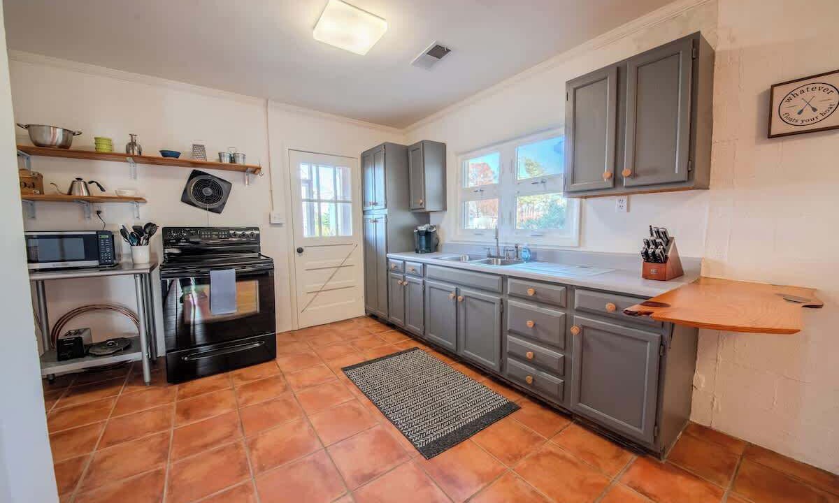 Photo of Kitchen in Topping