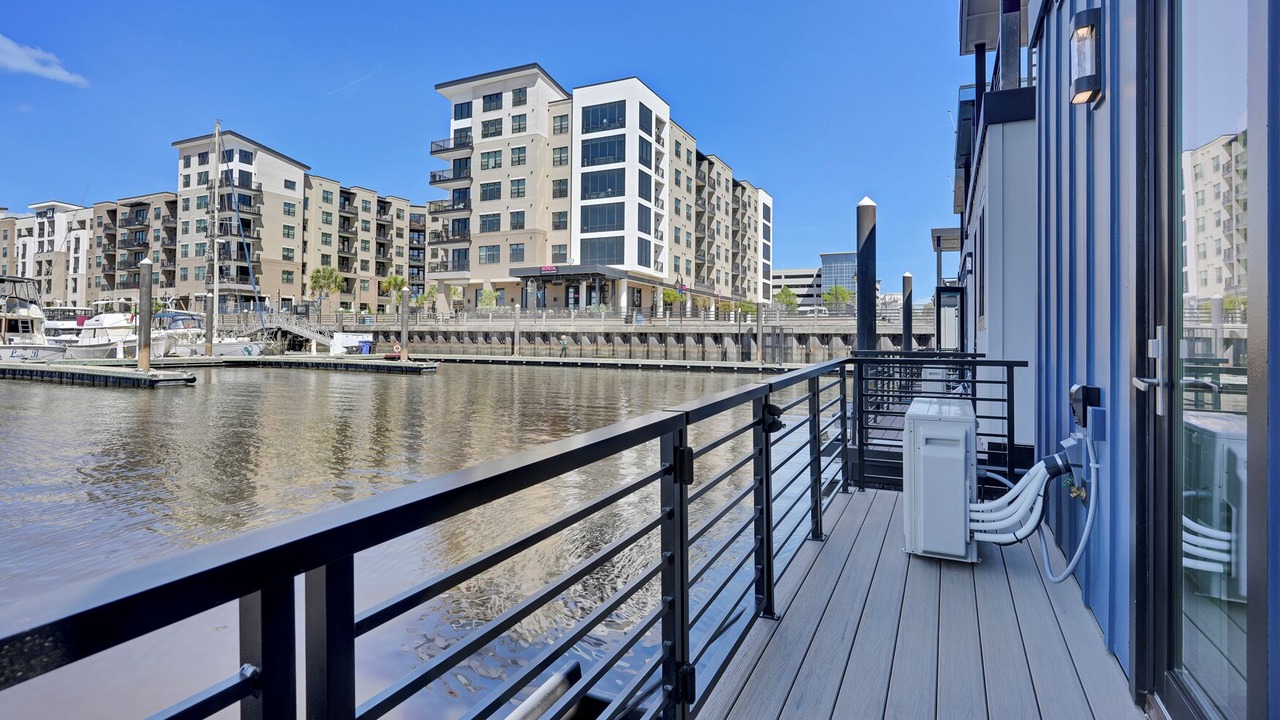 Photo of Patio Balcony in River District