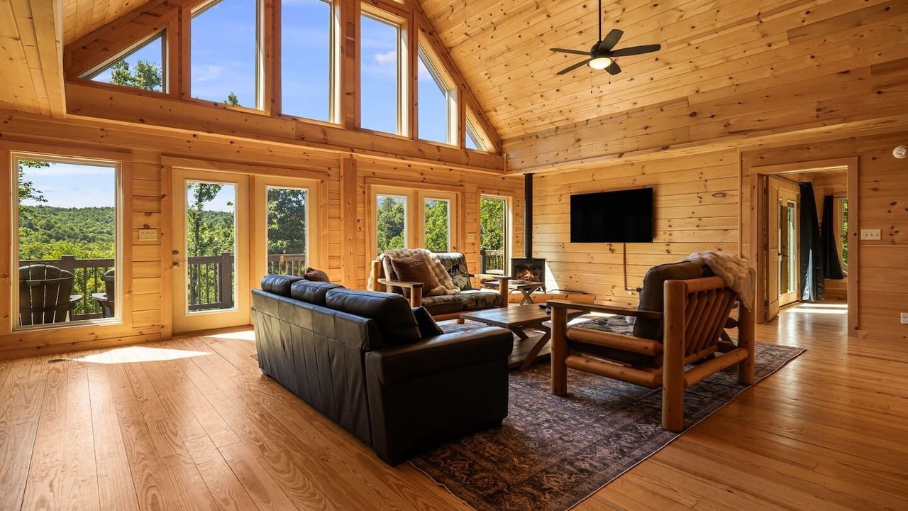 Photo of Livingroom in Black Mountain