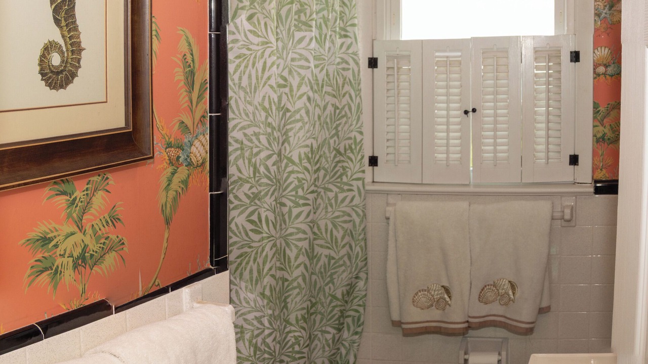Photo of Bathroom in Urbanna