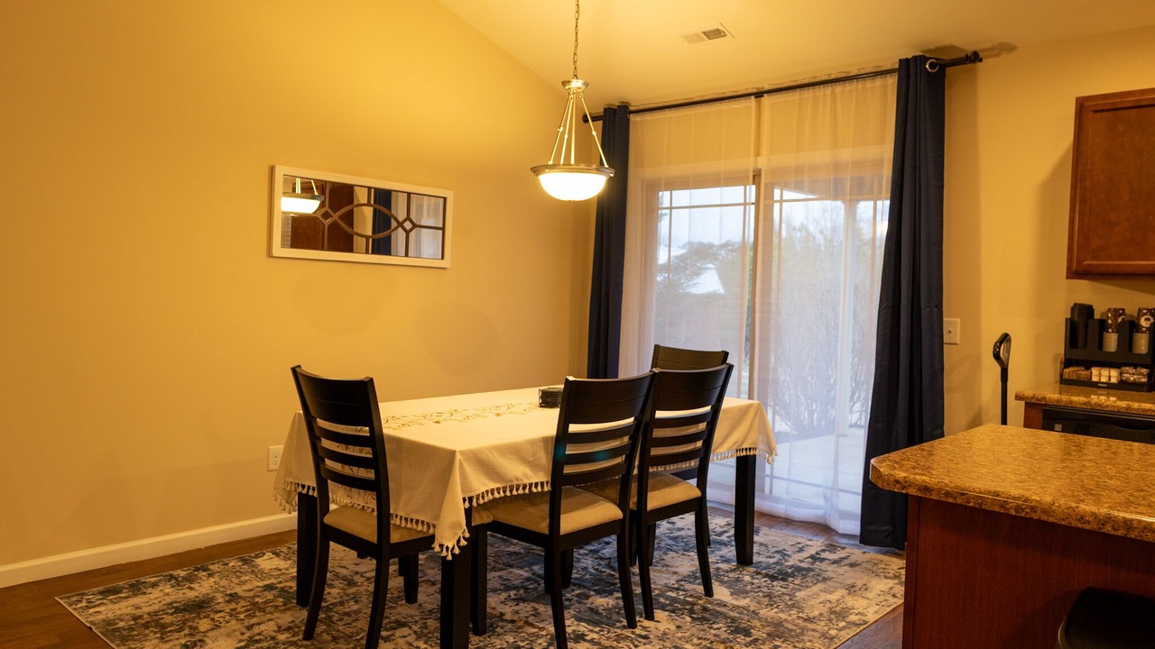 Photo of Livingroom in Seneca