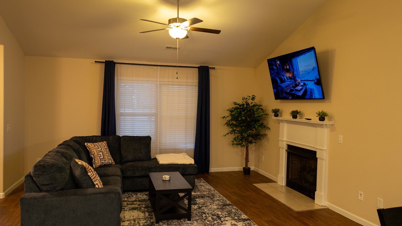 Photo of Livingroom in Seneca