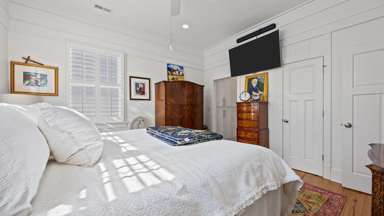 Photo of Bedroom in Morehead City