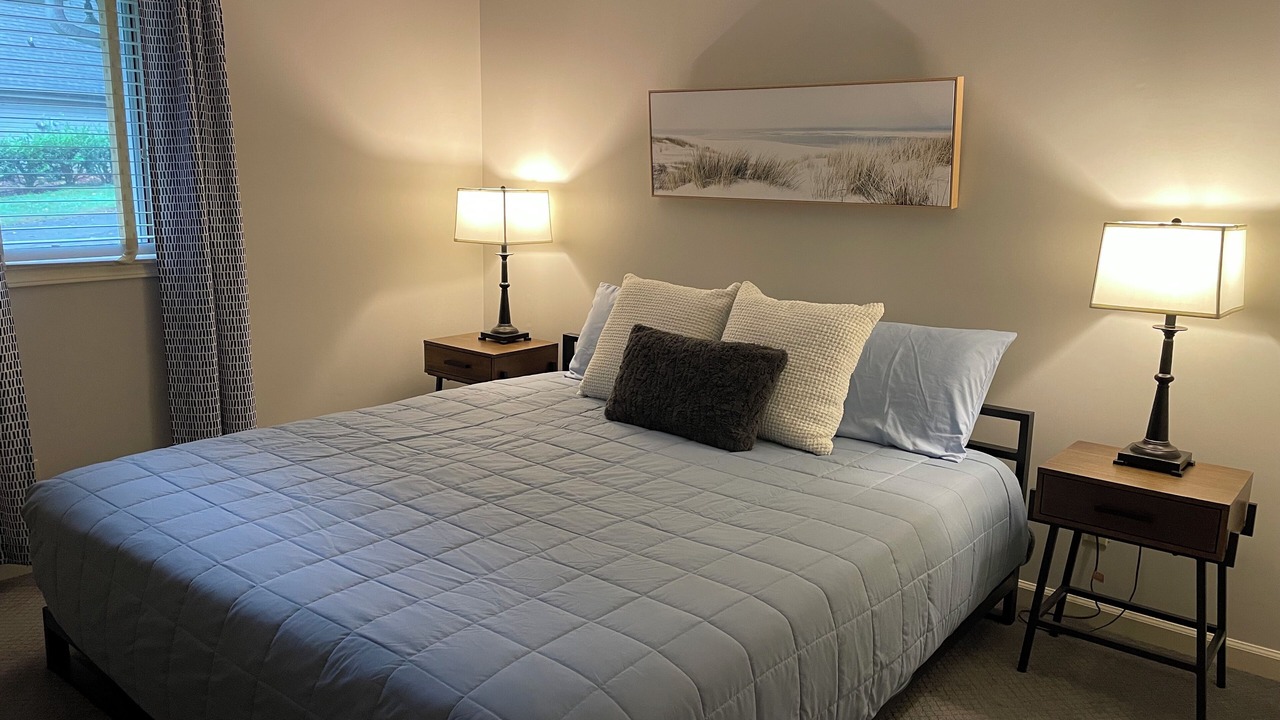 Photo of Bedroom in Southmont