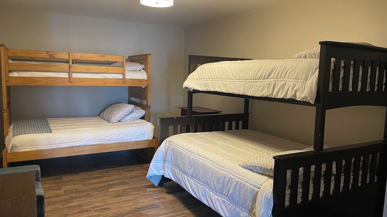 Photo of Bedroom in Southmont