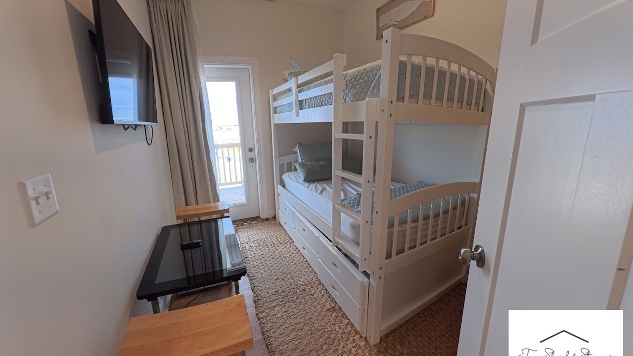 Photo of Bedroom in Sneads Ferry