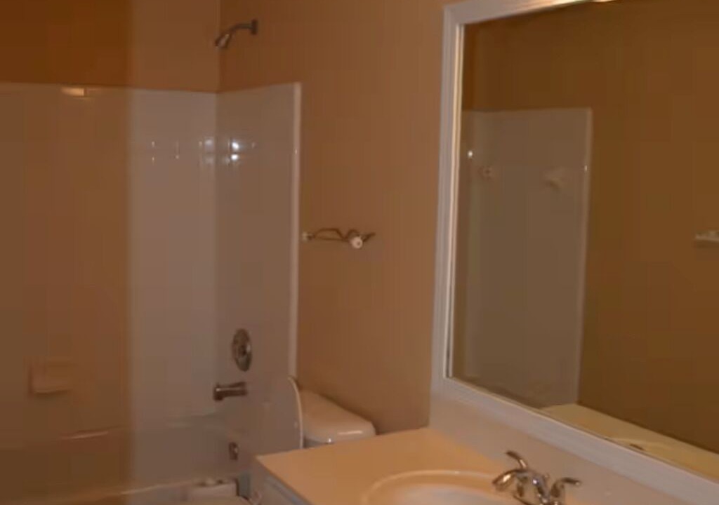 Photo of Bathroom in Suwanee