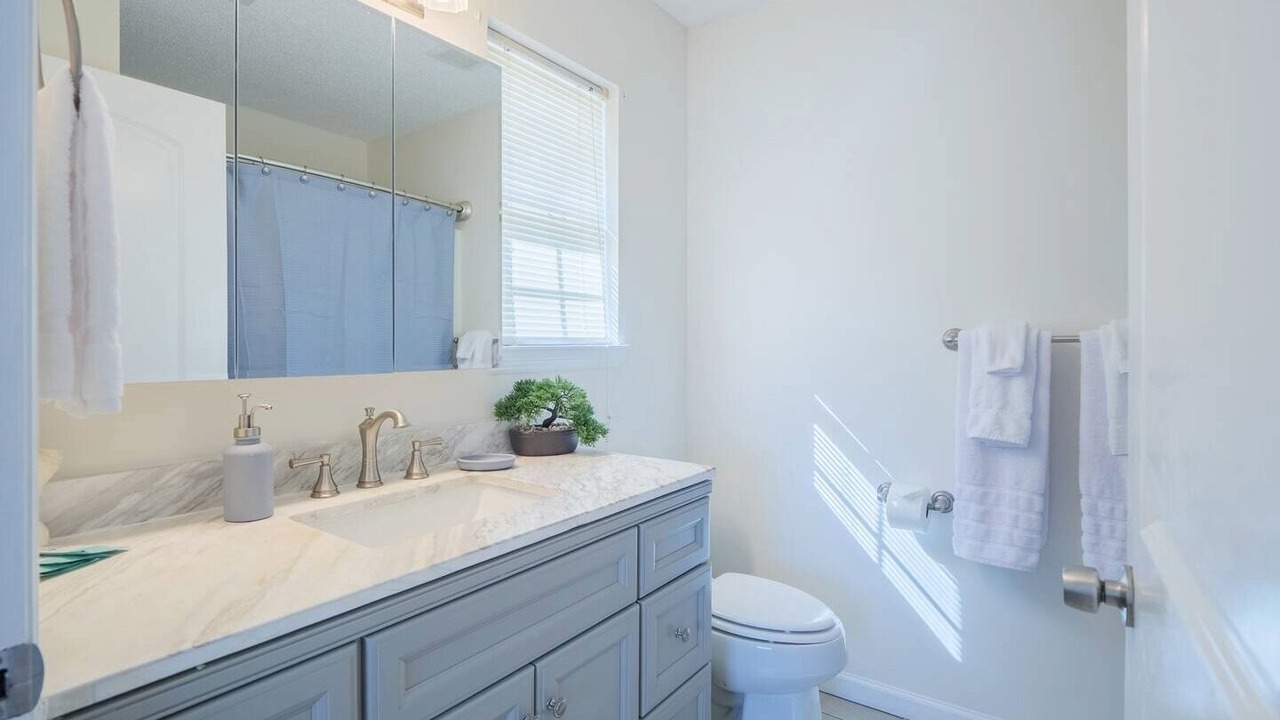 Photo of Bathroom in Hahira