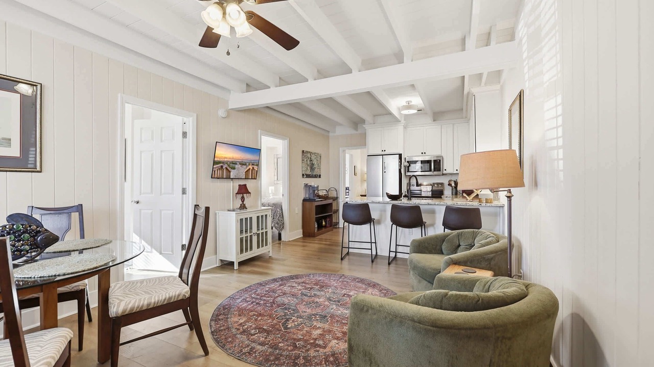 Photo of Livingroom in Windy Hill