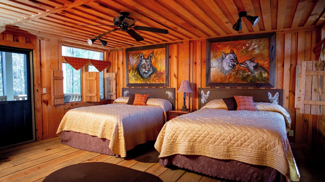 Photo of Bedroom in Swainsboro