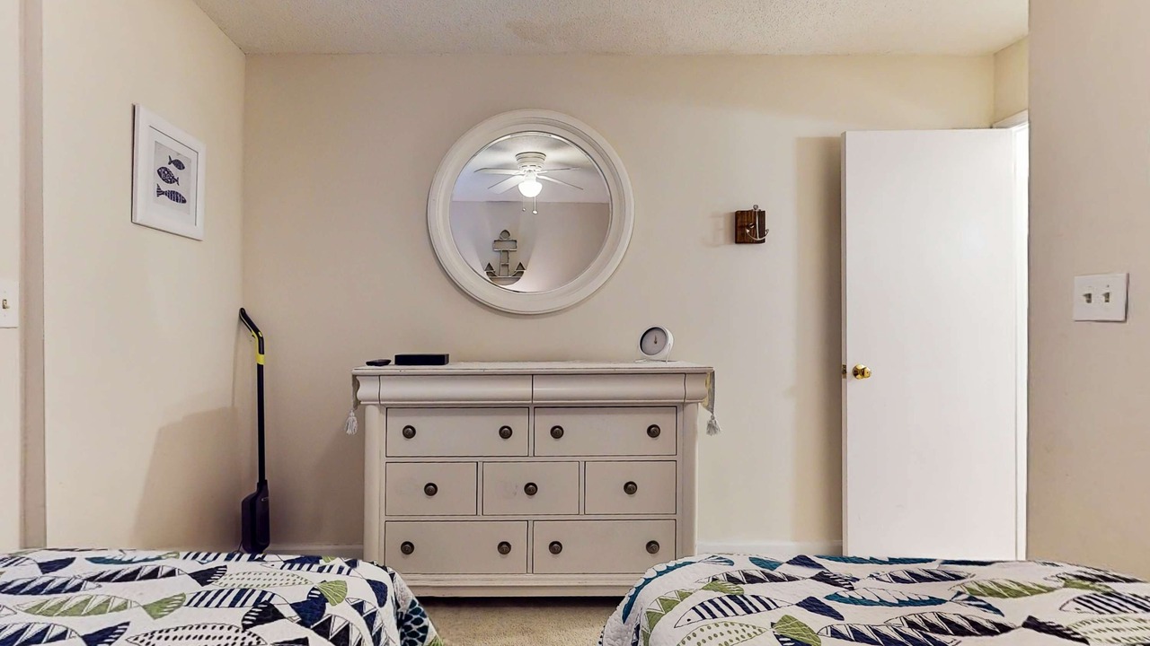 Photo of Bedroom in Palmetto Dunes