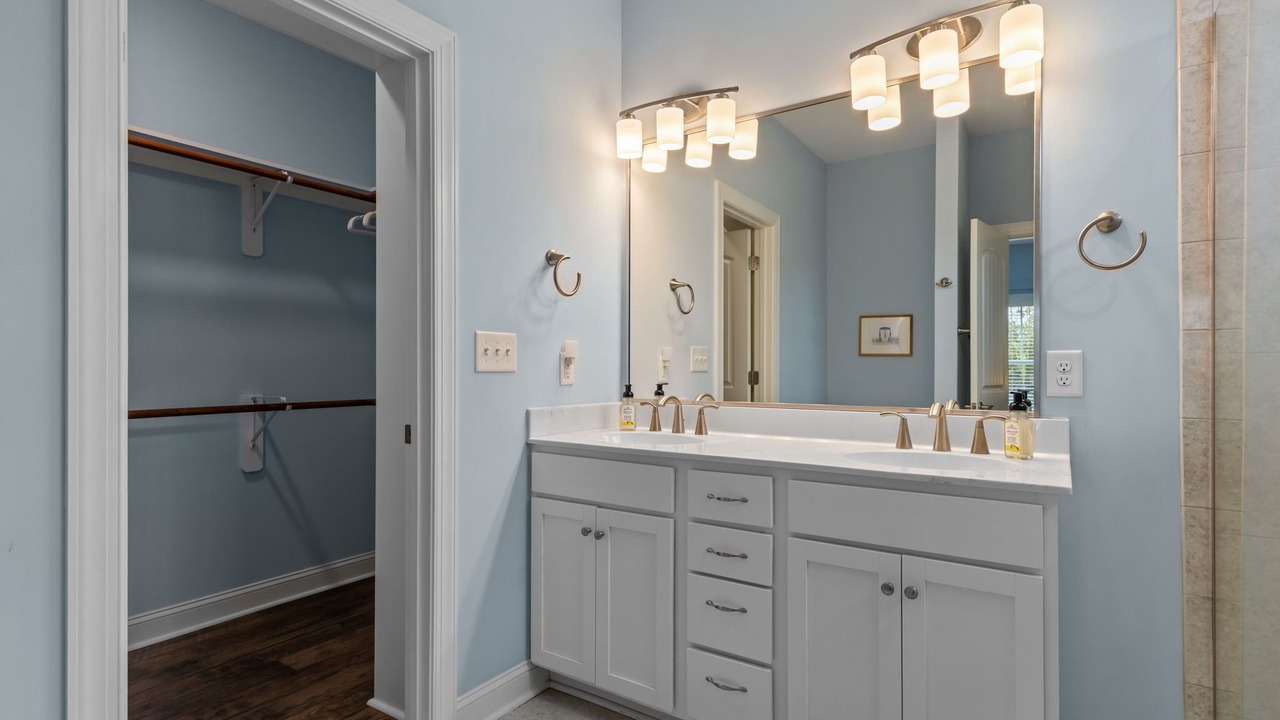 Photo of Bathroom in Morehead City