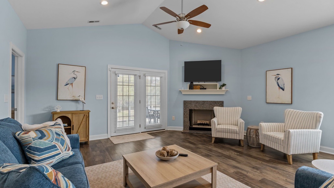 Photo of Livingroom in Morehead City