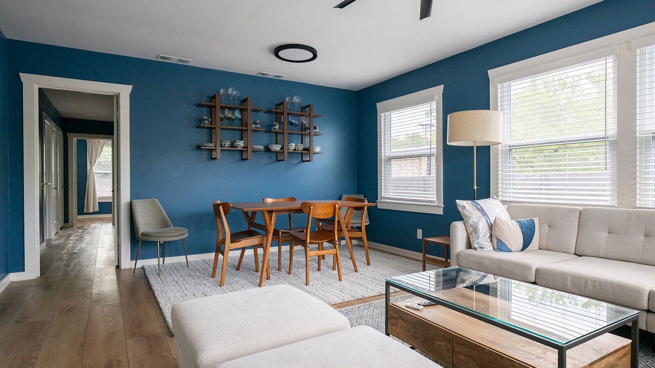Photo of Livingroom in North Loop
