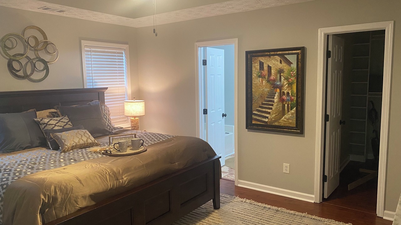 Photo of Bedroom in Commerce