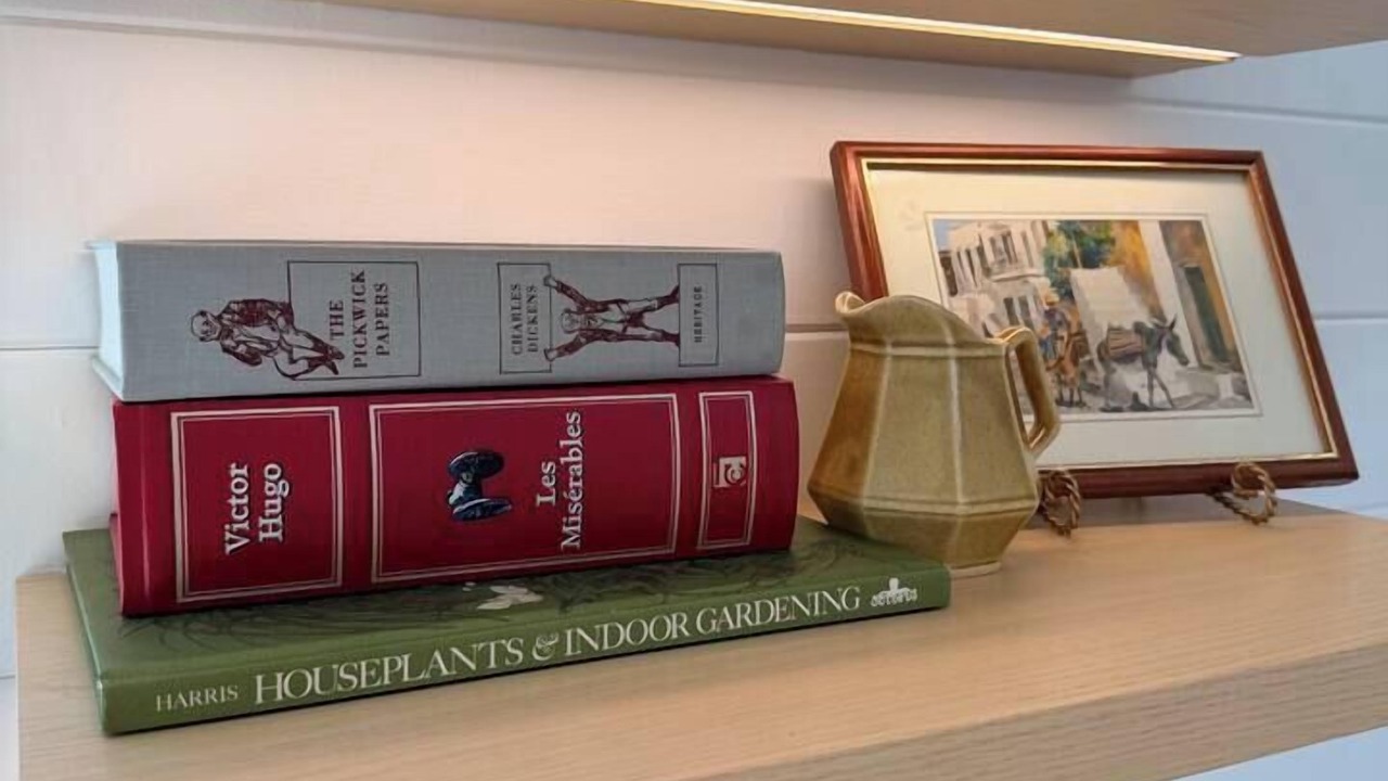 Photo of Others in Elon
