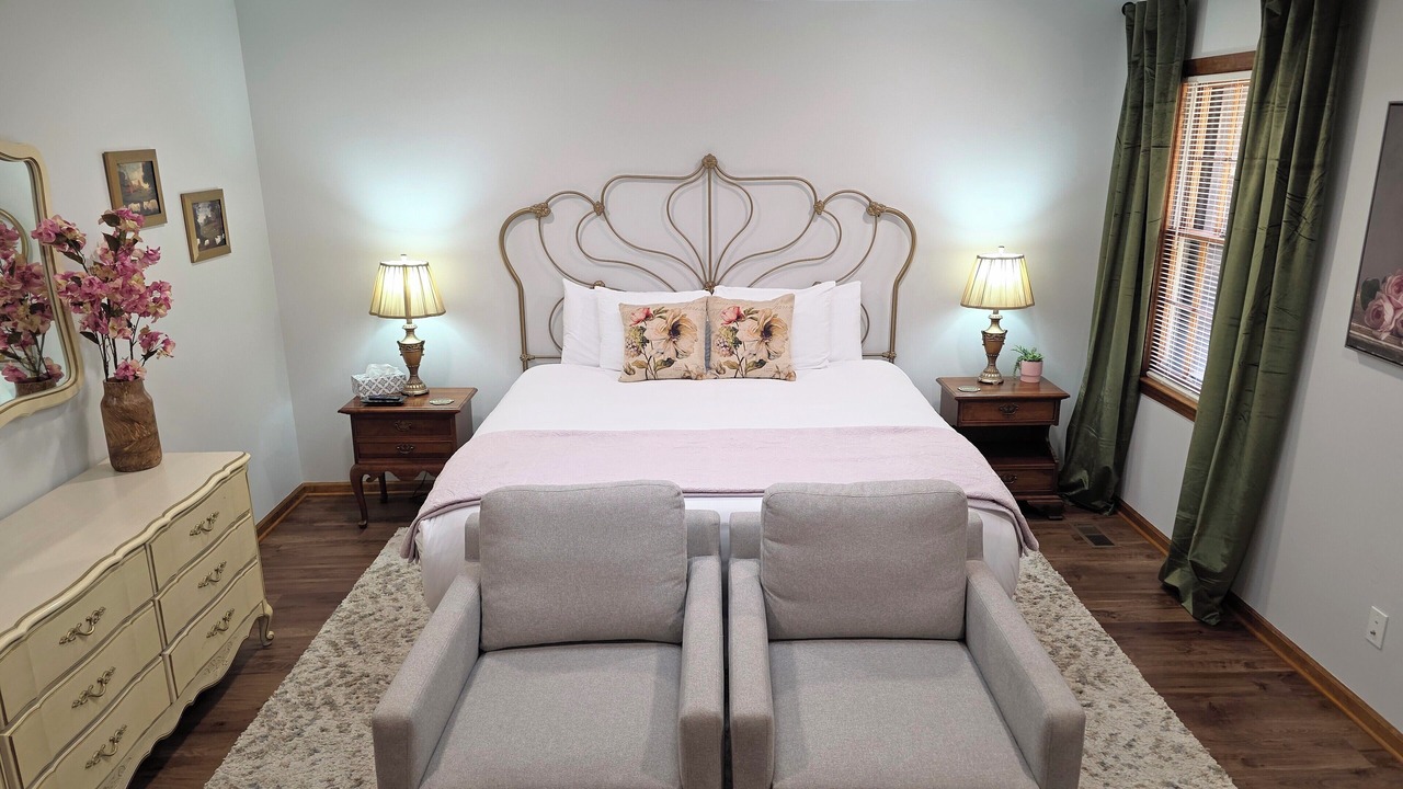 Photo of Bedroom in Six Mile