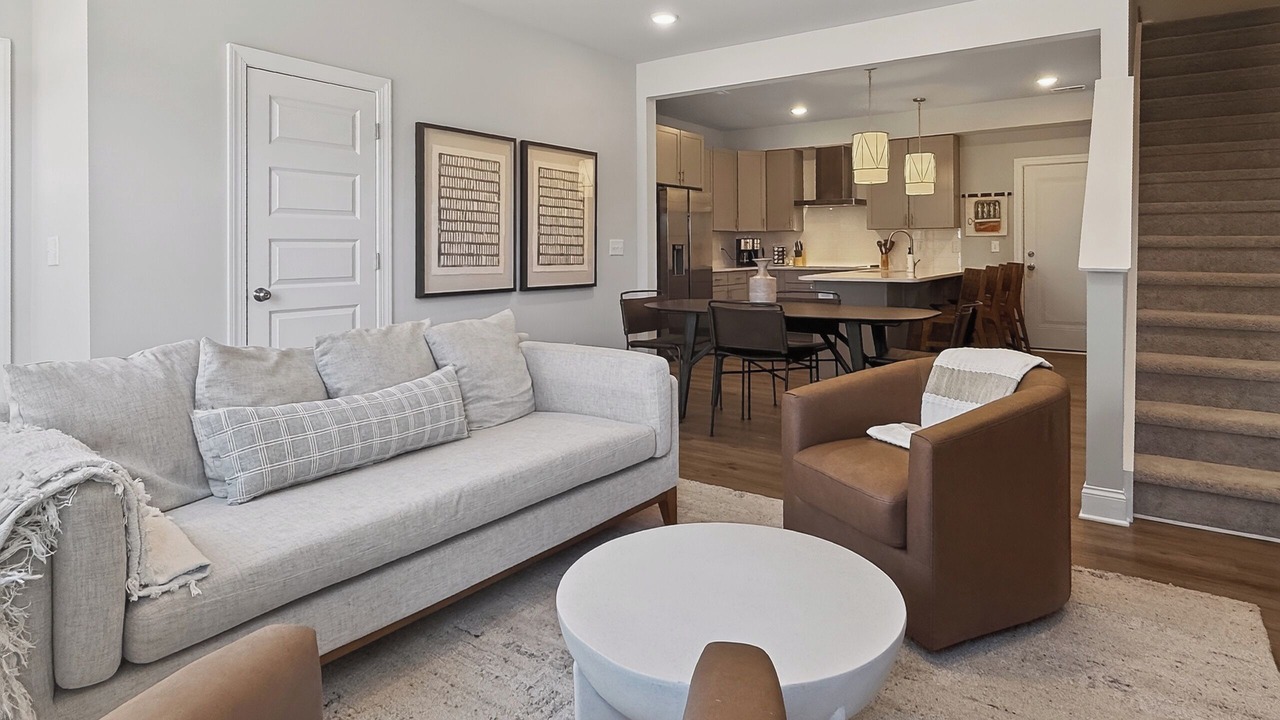 Photo of Livingroom in Downtown