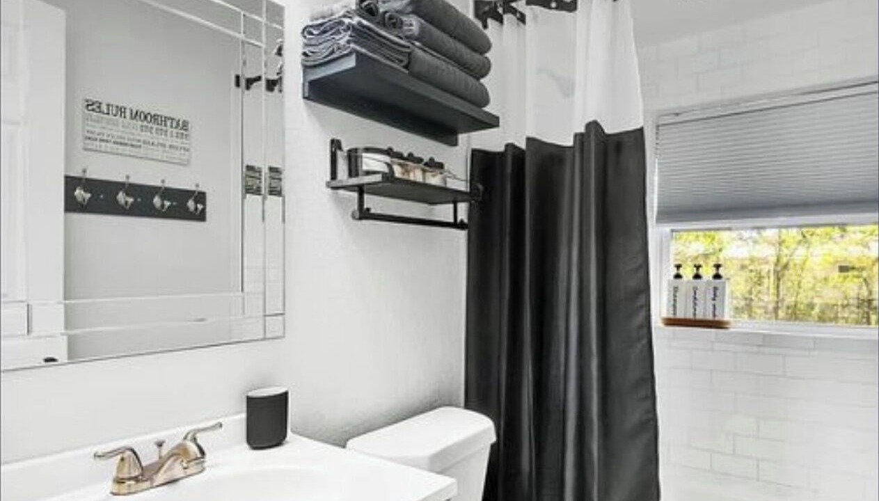Photo of Bathroom in Dean Highland