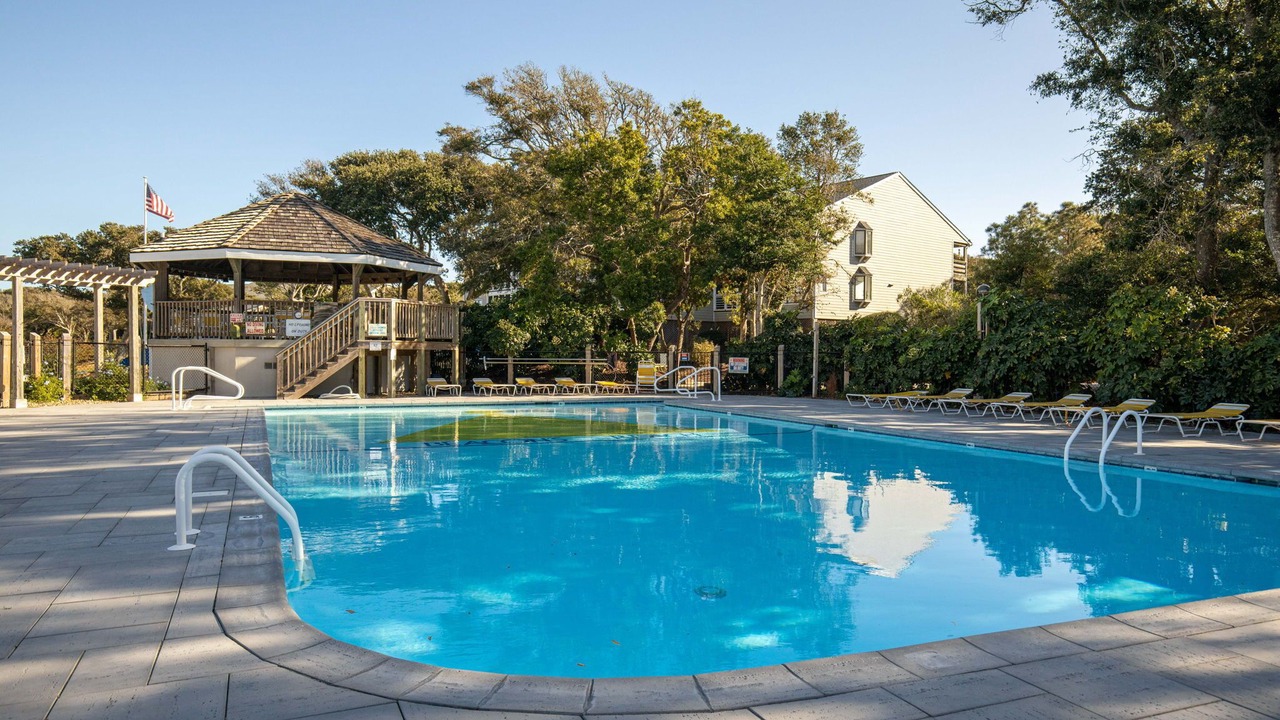 Photo of Outdoor in Pine Knoll Shores