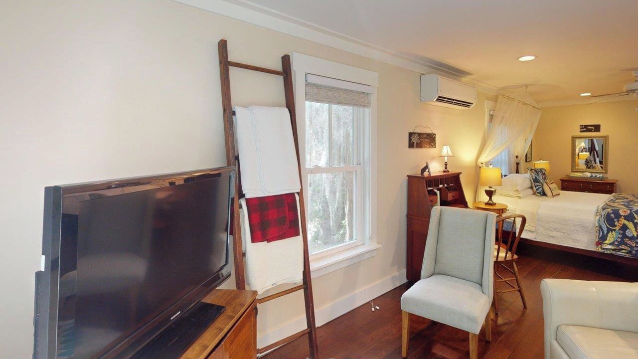 Photo of Bedroom in Olde Town