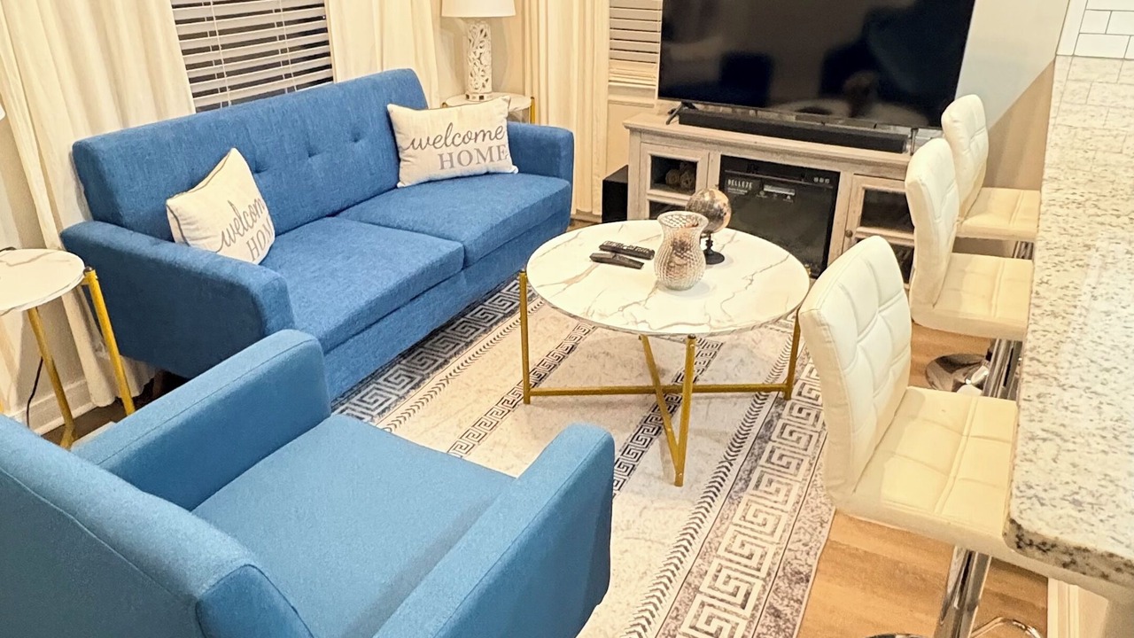 Photo of Livingroom in North Belmont