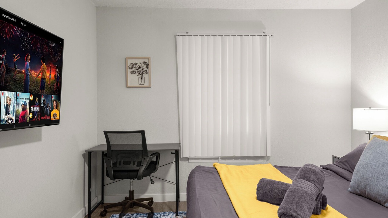Photo of Bedroom in Hyde Park