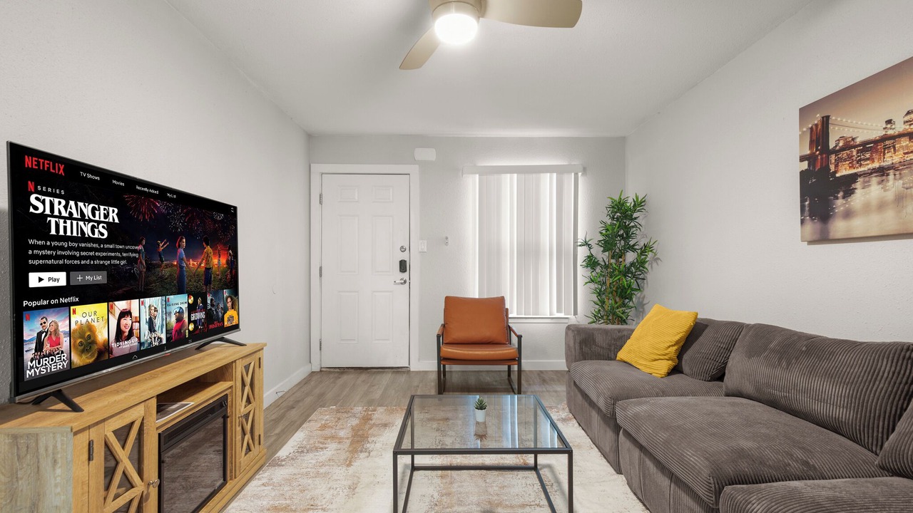 Photo of Livingroom in Hyde Park