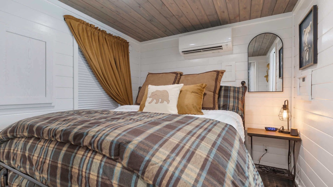 Photo of Bedroom in Fredericksburg