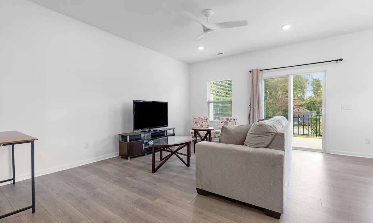 Photo of Livingroom in Greensboro