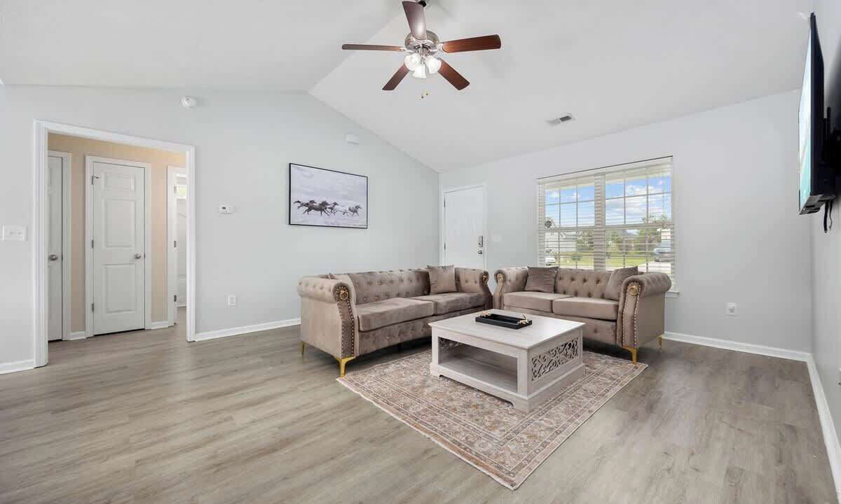 Photo of Livingroom in Carolina Forest