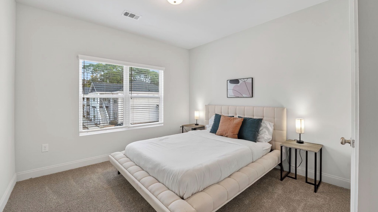 Photo of Bedroom in Savannah