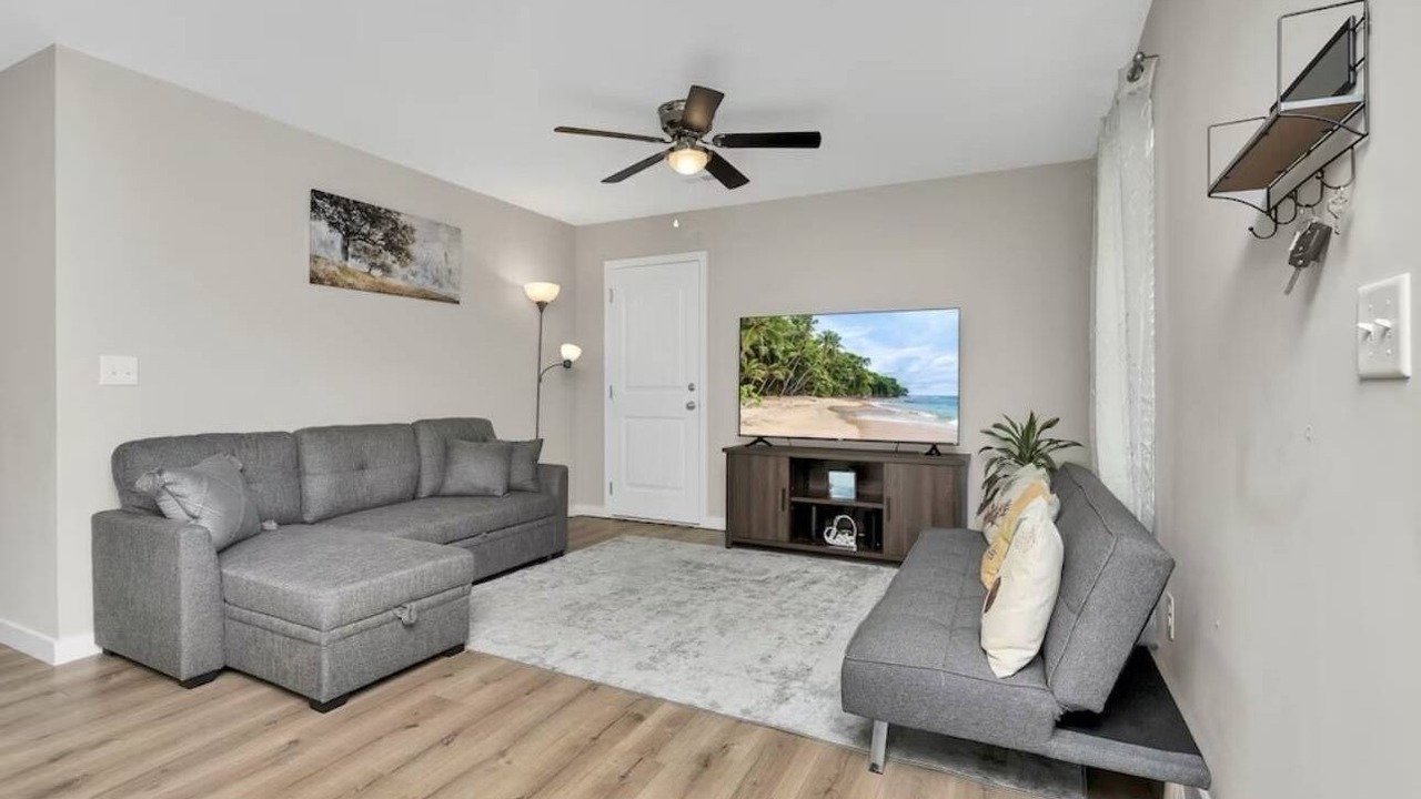 Photo of Livingroom in Greer