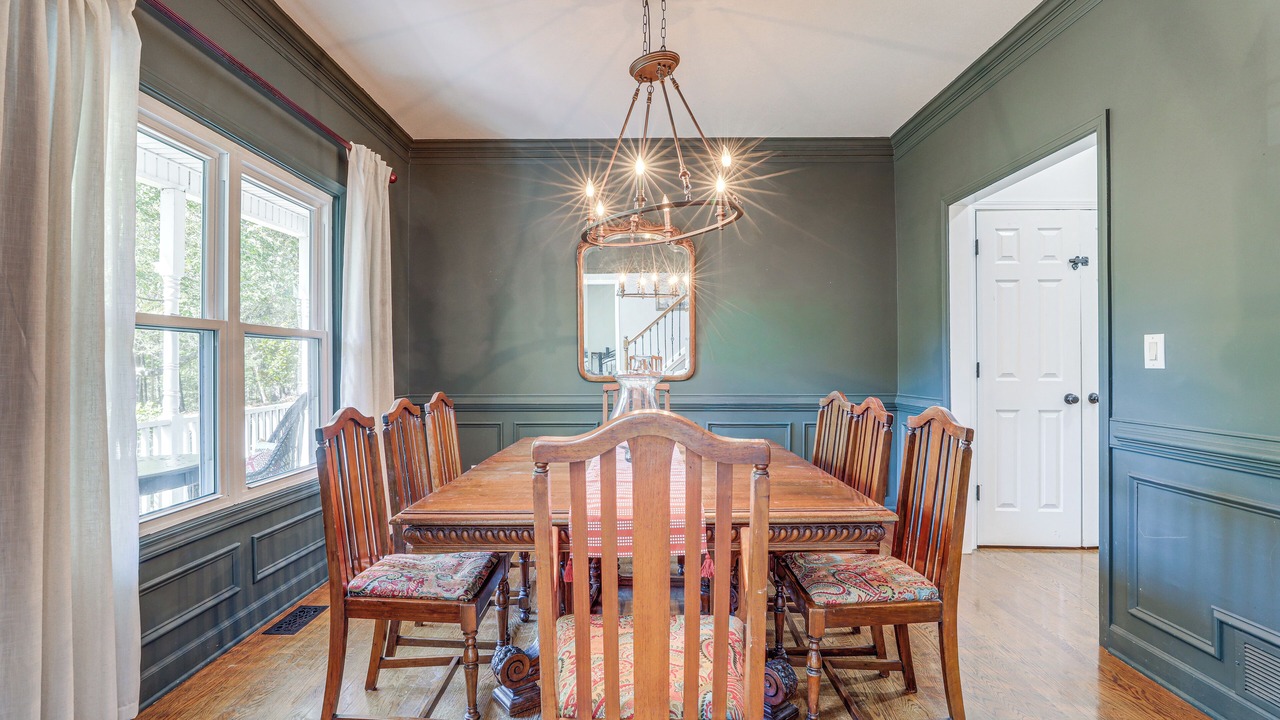 Photo of Bedroom in Braselton