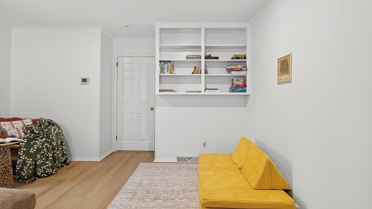Photo of Livingroom in Toddville Road