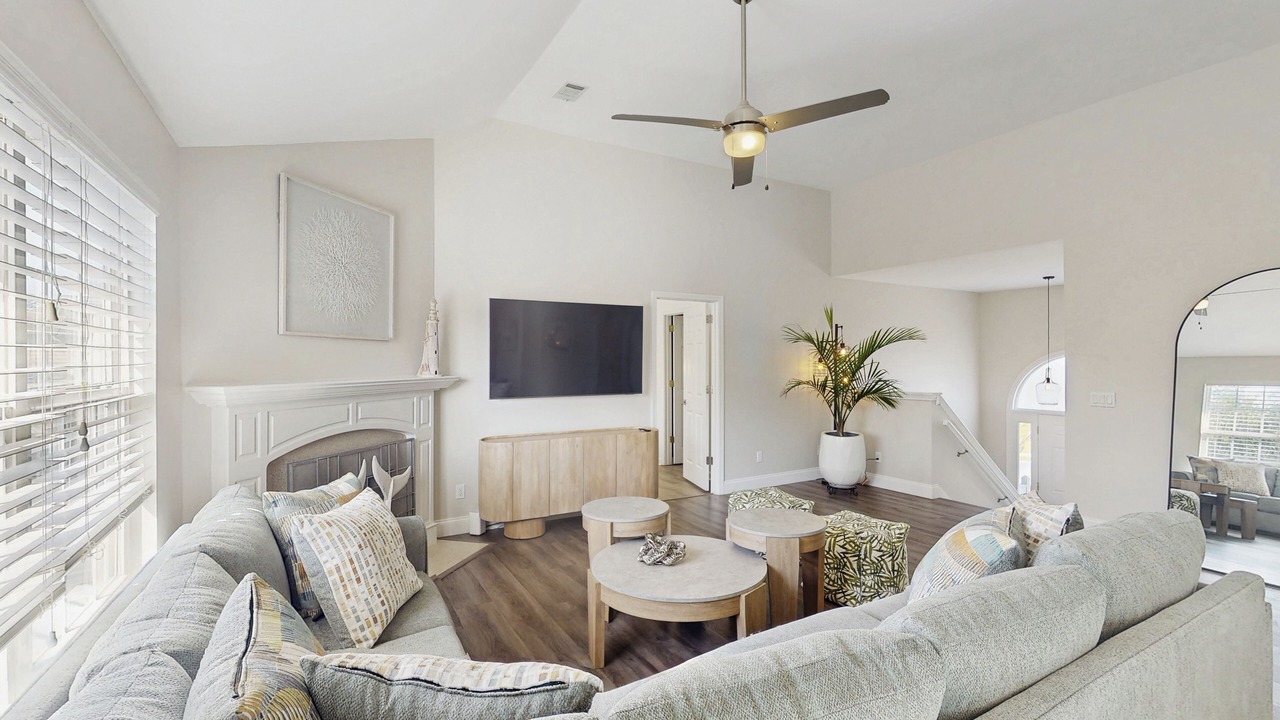 Photo of Livingroom in Savannah