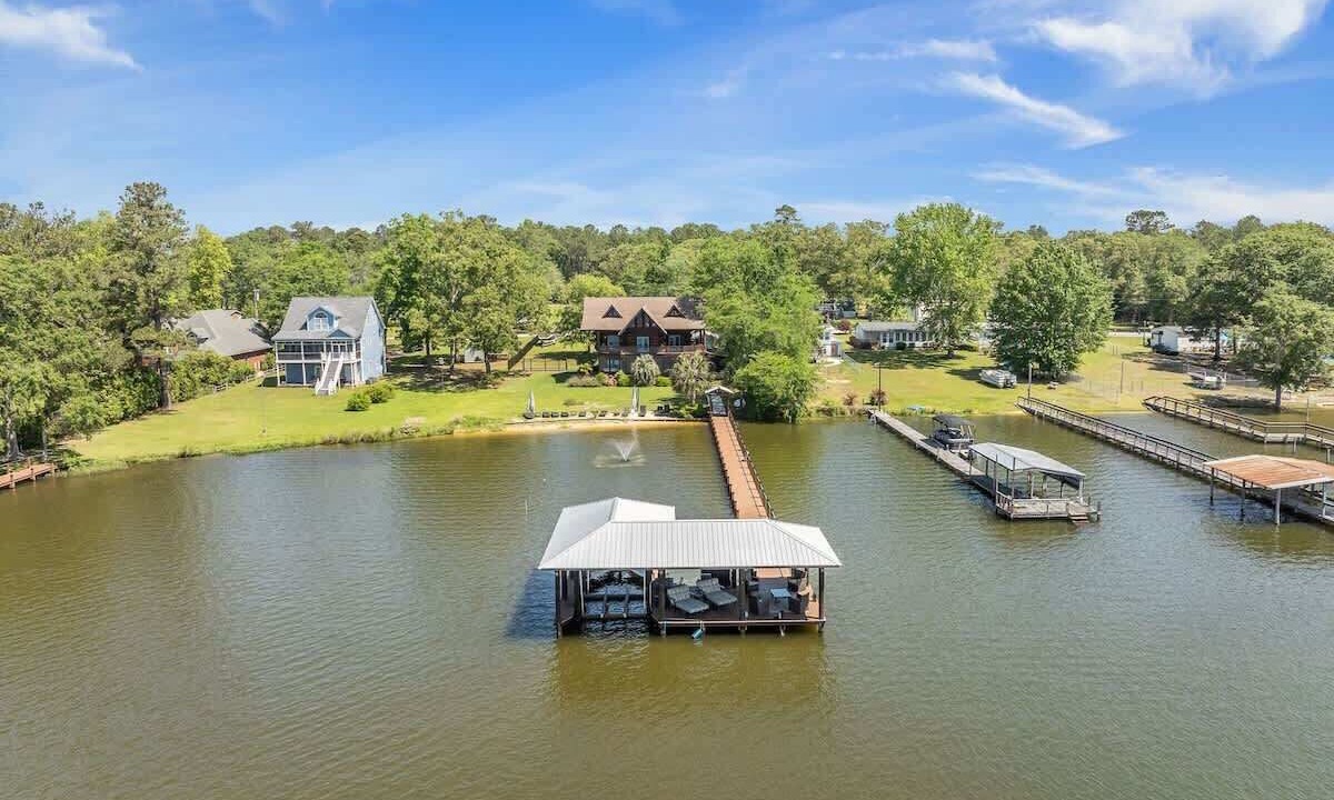 Photo of Outdoor in Manning