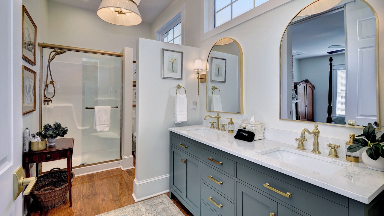 Photo of Bathroom in Barhamsville