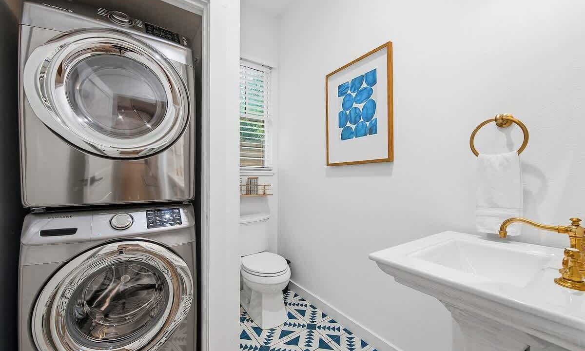 Photo of Bathroom in Holly